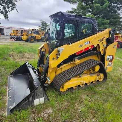 2024 Caterpillar CAT 255 Compact Track Loader Skid Steer